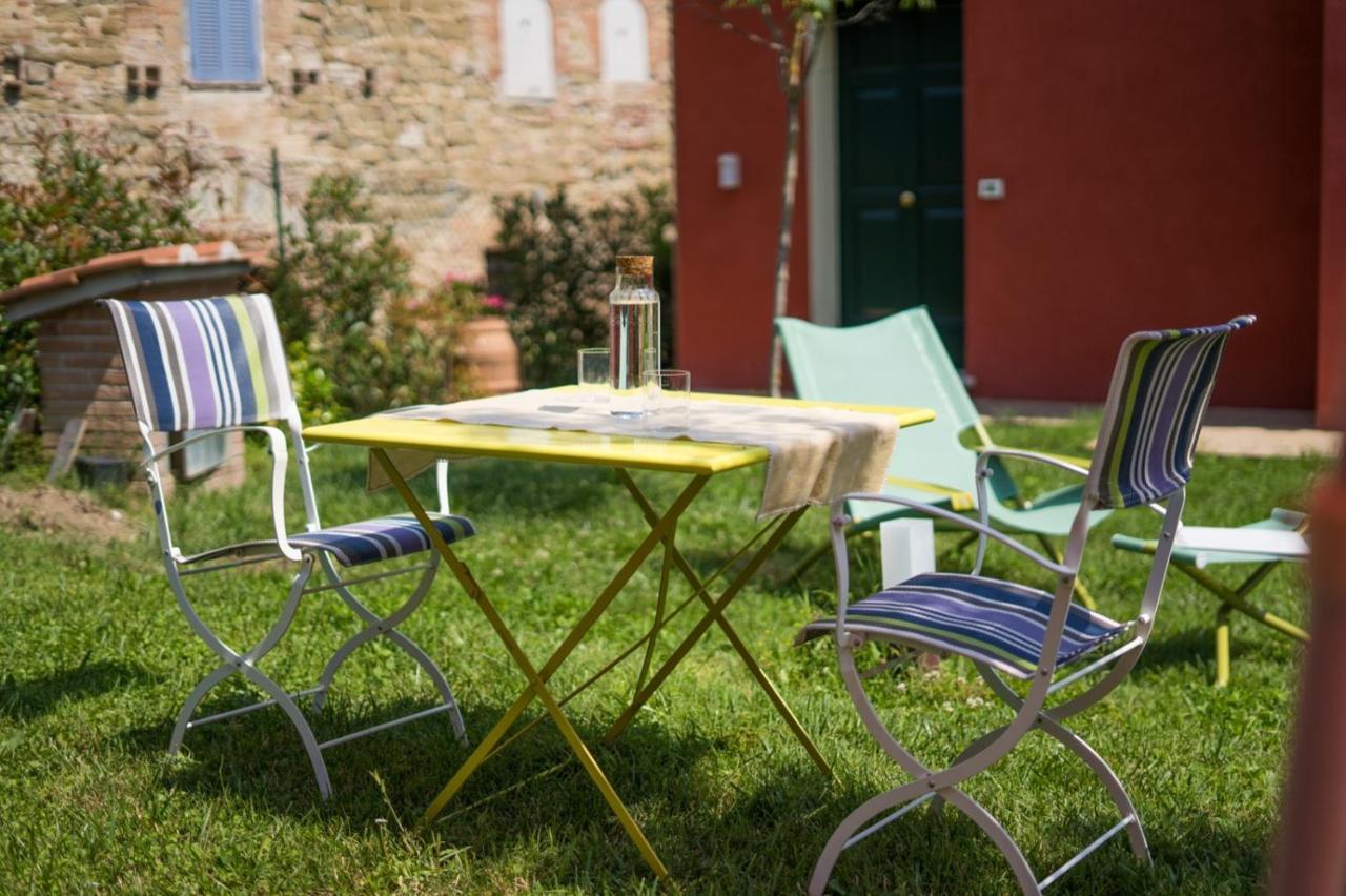 Villa Silvana - Apt Giulia & Michela With Terrace & Parking 佩鲁贾 外观 照片