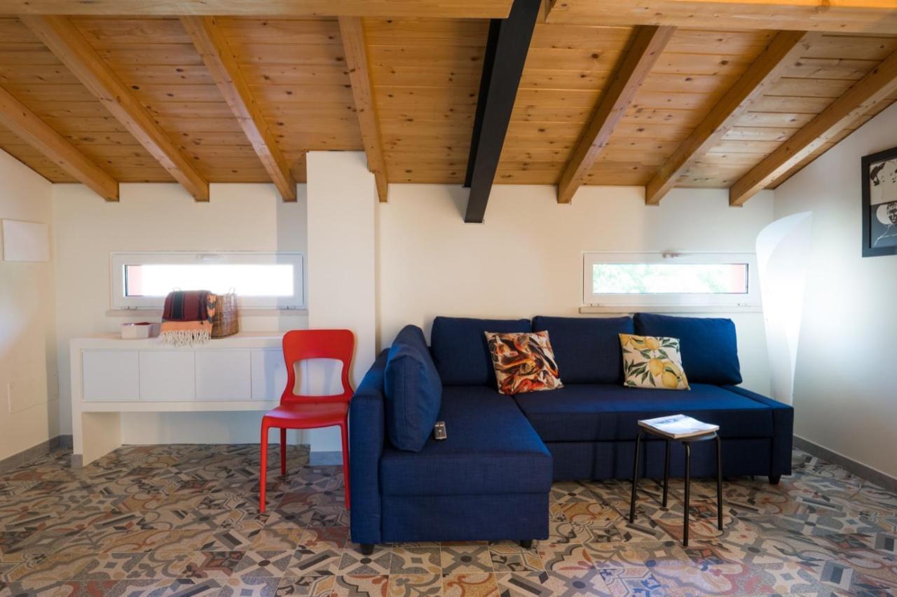 Villa Silvana - Apt Giulia & Michela With Terrace & Parking 佩鲁贾 外观 照片
