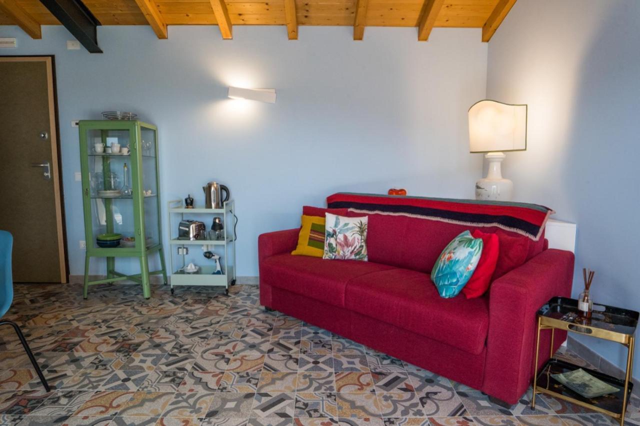 Villa Silvana - Apt Giulia & Michela With Terrace & Parking 佩鲁贾 外观 照片