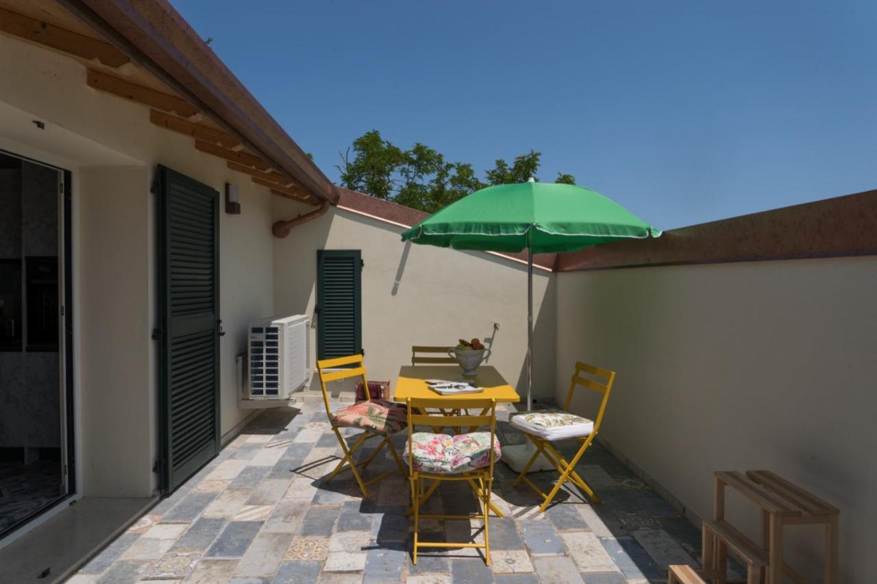 Villa Silvana - Apt Giulia & Michela With Terrace & Parking 佩鲁贾 外观 照片